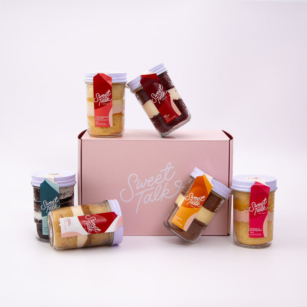 Enjoy our Cake Jars Variety Pack (6) from Sweet Talk Auckland—ready-to-eat, featuring popular flavours like S’mores & Lemon & Raspberry, shipped nationwide!