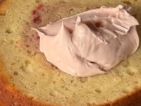 White chocolate and strawberry cake – vegan option – Sweet Talk Auckland